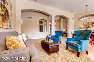 1015 E Betsy Ln, Gilbert, AZ 85296 photo 6