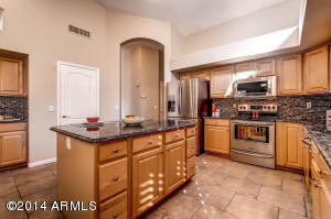 1015 E Betsy Ln, Gilbert, AZ 85296 photo 11