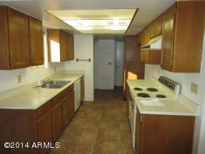 3811 W Mitchell Dr, Phoenix, AZ 85019 photo 6