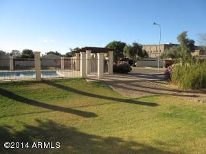 3811 W Mitchell Dr, Phoenix, AZ 85019 photo 3