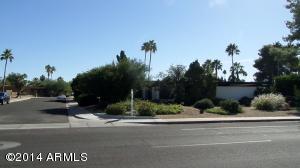 301 E Broadmoor Ct, Phoenix, AZ 85022 photo 2