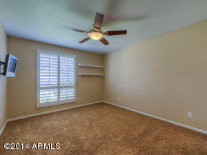 5515 E Camelhill Rd, Phoenix, AZ 85018 photo 16