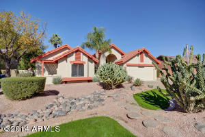 1946 E Citation Ln, Tempe, AZ 85284 photo 1