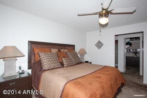 464 S 77th St, Mesa, AZ 85208 photo 2