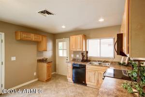 2105 E Bramble Ave, Mesa, AZ 85204 photo 9