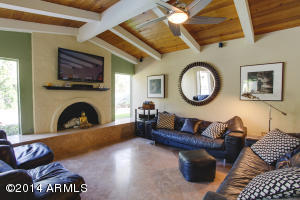 3238 E Minnezona Cir, Phoenix, AZ 85018 photo 10