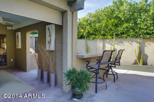 3238 E Minnezona Cir, Phoenix, AZ 85018 photo 18