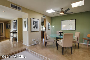 3238 E Minnezona Cir, Phoenix, AZ 85018 photo 6