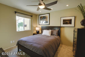 3238 E Minnezona Cir, Phoenix, AZ 85018 photo 22