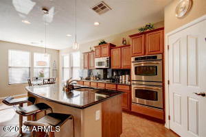 4247 E Vaughn Ave, Gilbert, AZ 85234 photo 10