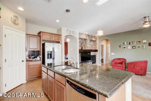 4247 E Vaughn Ave, Gilbert, AZ 85234 photo 12