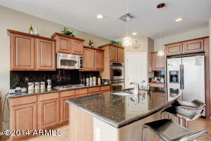 4247 E Vaughn Ave, Gilbert, AZ 85234 photo 16