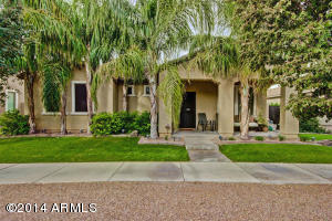 1664 S Constellation Way, Gilbert, AZ 85295 photo 2