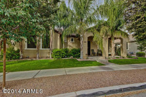 1664 S Constellation Way, Gilbert, AZ 85295 photo 5