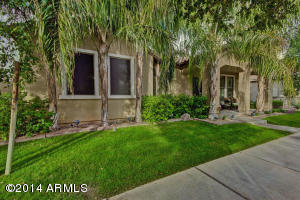 1664 S Constellation Way, Gilbert, AZ 85295 photo 4