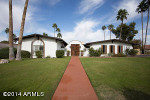 65 E Canterbury Ct, Phoenix, AZ 85022 photo 1