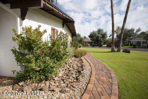 65 E Canterbury Ct, Phoenix, AZ 85022 photo 5