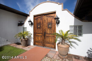 65 E Canterbury Ct, Phoenix, AZ 85022 photo 6