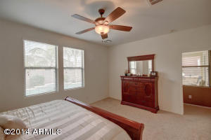 898 E Doral Ct, Gilbert, AZ 85297 photo 20