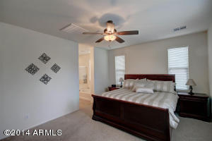 898 E Doral Ct, Gilbert, AZ 85297 photo 18