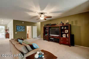898 E Doral Ct, Gilbert, AZ 85297 photo 7