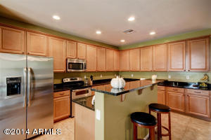 898 E Doral Ct, Gilbert, AZ 85297 photo 14