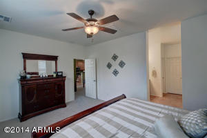 898 E Doral Ct, Gilbert, AZ 85297 photo 19