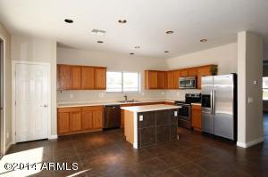 949 E Dee St, Avondale, AZ 85323 photo 9