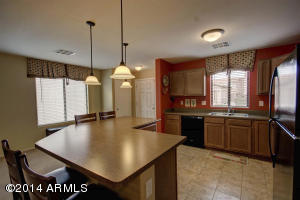 2165 E Cochise Ave, Apache Junction, AZ 85119 photo 7