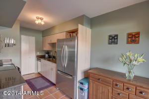 1911 E Orange Dr, Phoenix, AZ 85016 photo 9