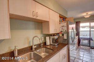 1911 E Orange Dr, Phoenix, AZ 85016 photo 11