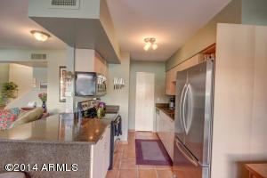 1911 E Orange Dr, Phoenix, AZ 85016 photo 8