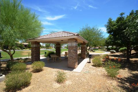 2832 E Arrowhead Trl, Gilbert, AZ 85297 photo 31