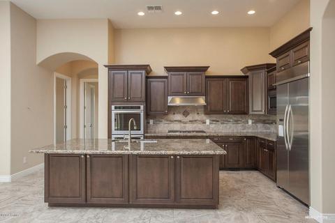 2832 E Arrowhead Trl, Gilbert, AZ 85297 photo 5