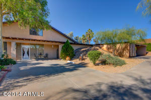 1502 E Grovers Ave, Phoenix, AZ 85022 photo 2