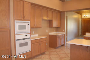 1239 Eugie Ave, Phoenix, AZ 85022 photo 8