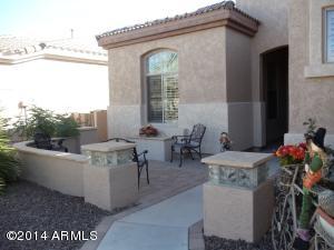 4527 E Donato Dr, Gilbert, AZ 85298 photo 2