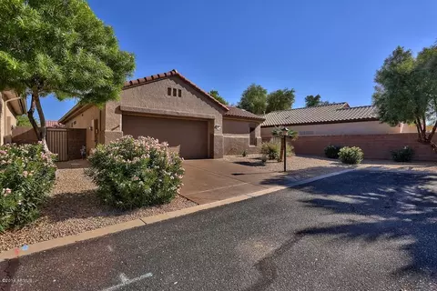 19567 N Bright Angel Ln, Surprise, AZ 85374