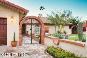 5840 N 46th Pl, Phoenix, AZ 85018 photo 2