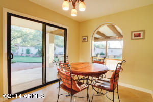 5840 N 46th Pl, Phoenix, AZ 85018 photo 8