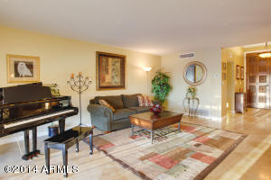5840 N 46th Pl, Phoenix, AZ 85018 photo 9