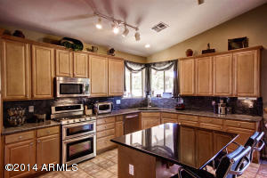 1776 E Robin Ct, Gilbert, AZ 85296 photo 8