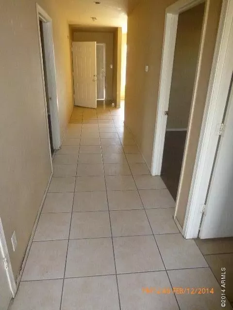 2950 E Mobile Ln, Phoenix, AZ 85040 photo 17