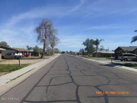 2950 E Mobile Ln, Phoenix, AZ 85040 photo 2
