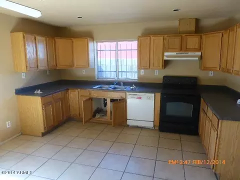 2950 E Mobile Ln, Phoenix, AZ 85040 photo 3