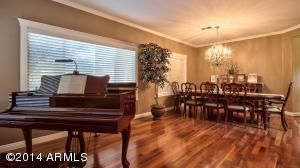 4567 S Bandit Ct, Gilbert, AZ 85297 photo 9