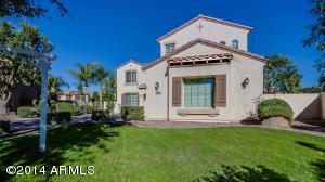 4567 S Bandit Ct, Gilbert, AZ 85297 photo 3