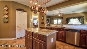 4567 S Bandit Ct, Gilbert, AZ 85297 photo 14