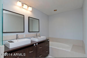 2184 E Cairo Dr, Tempe, AZ 85282 photo 9
