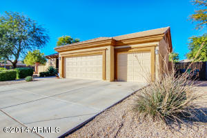 10404 E Posada Ave, Mesa, AZ 85212 photo 3